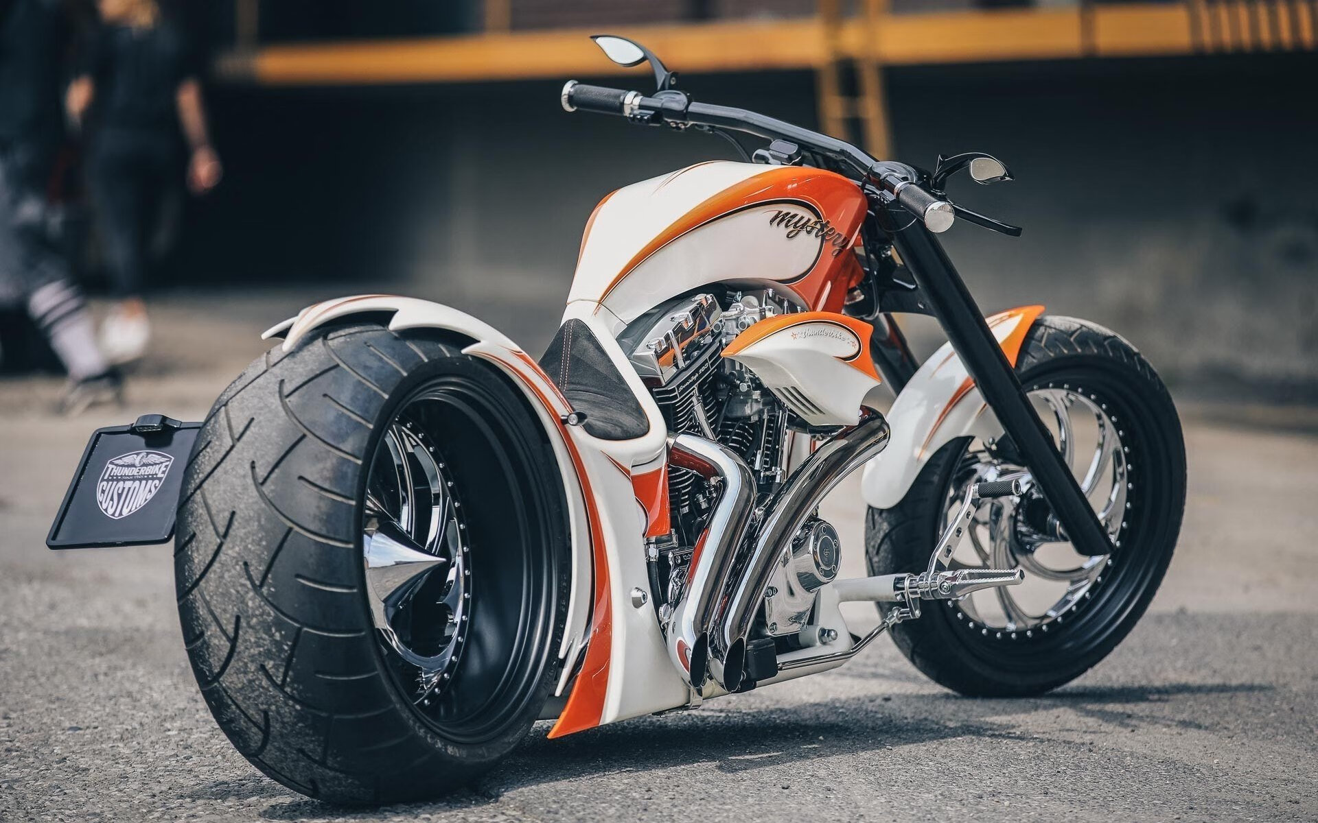 kaiyun体育综合-法甲新人崭露头角：未来巨星闪耀绿茵！，法甲队员