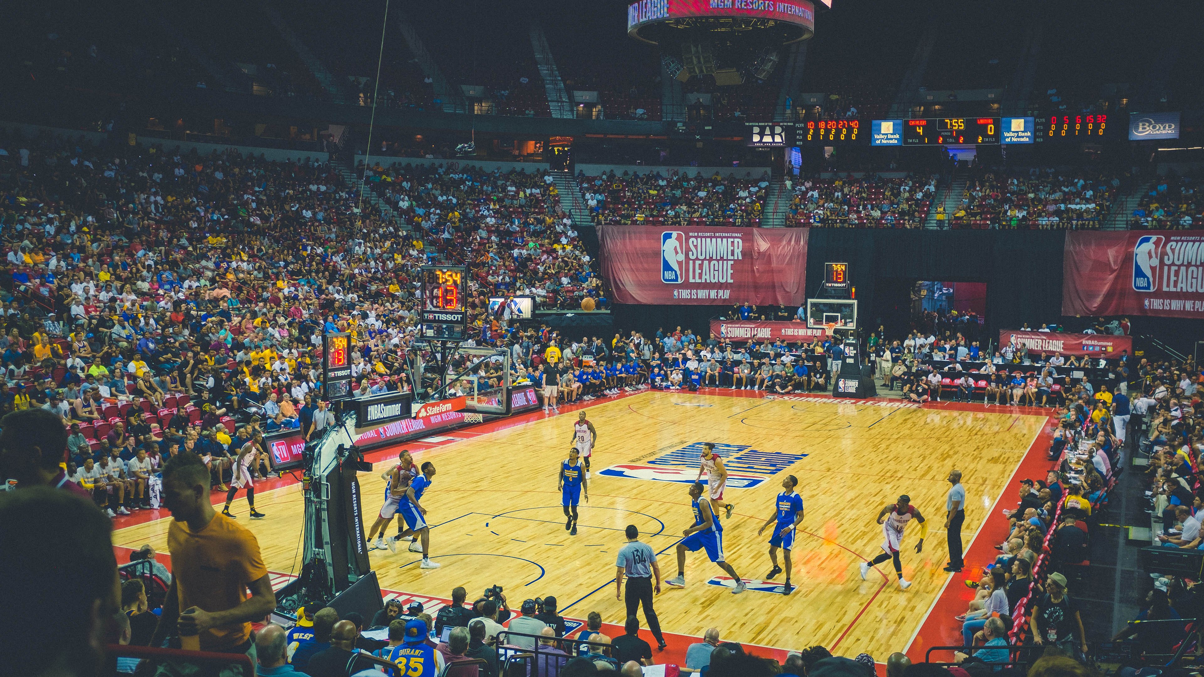 史上最大“黑马奇迹”：从默默无闻到世界之巅，世界上最大的黑马王子